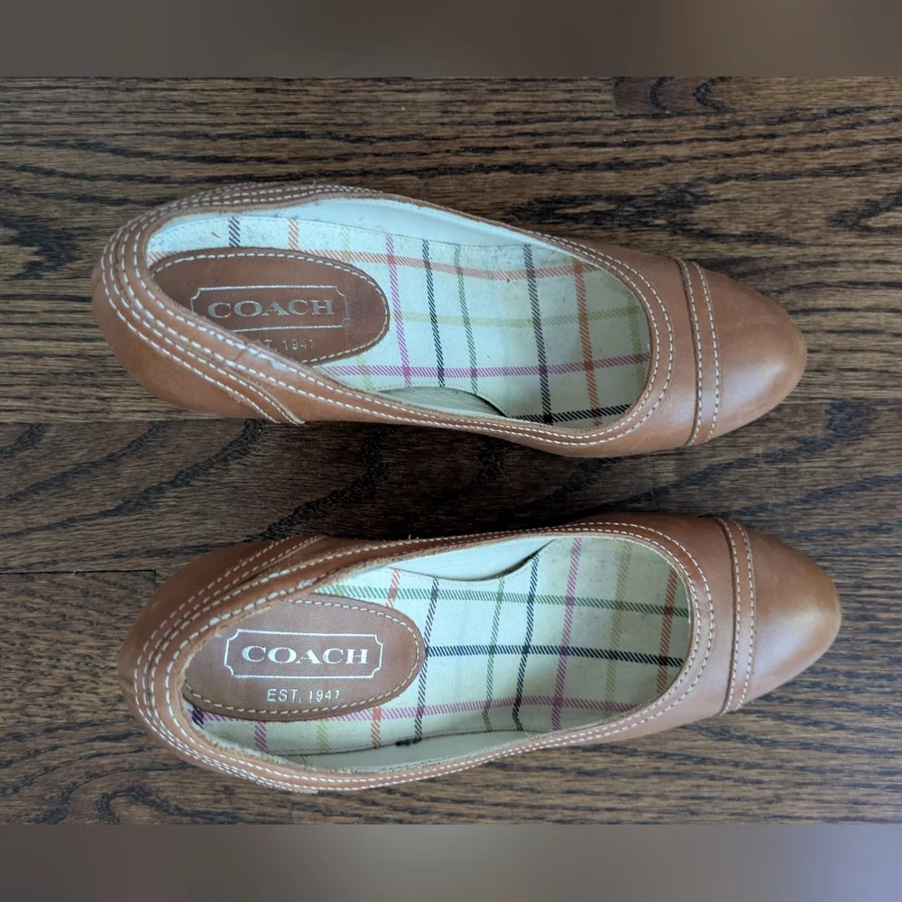 Coach Cassia Brown Leather Pumps, Size 8 - Picture 2 of 6